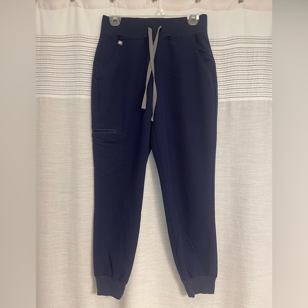 Figs Zamora jogger scrub pant high waist